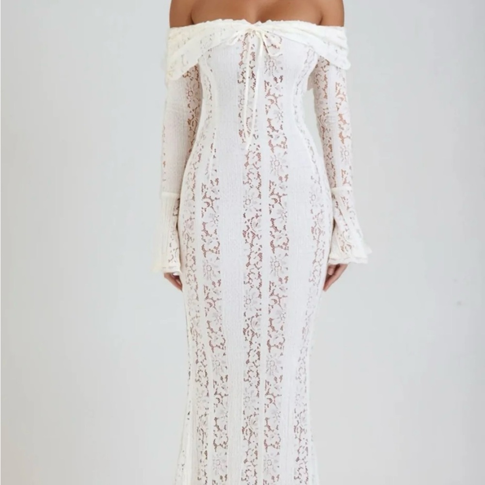 Viral Lace Dress